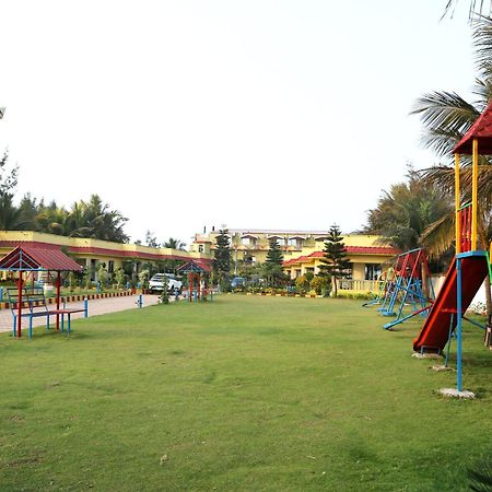 Marino Beach Resort 曼达莫尼 外观 照片